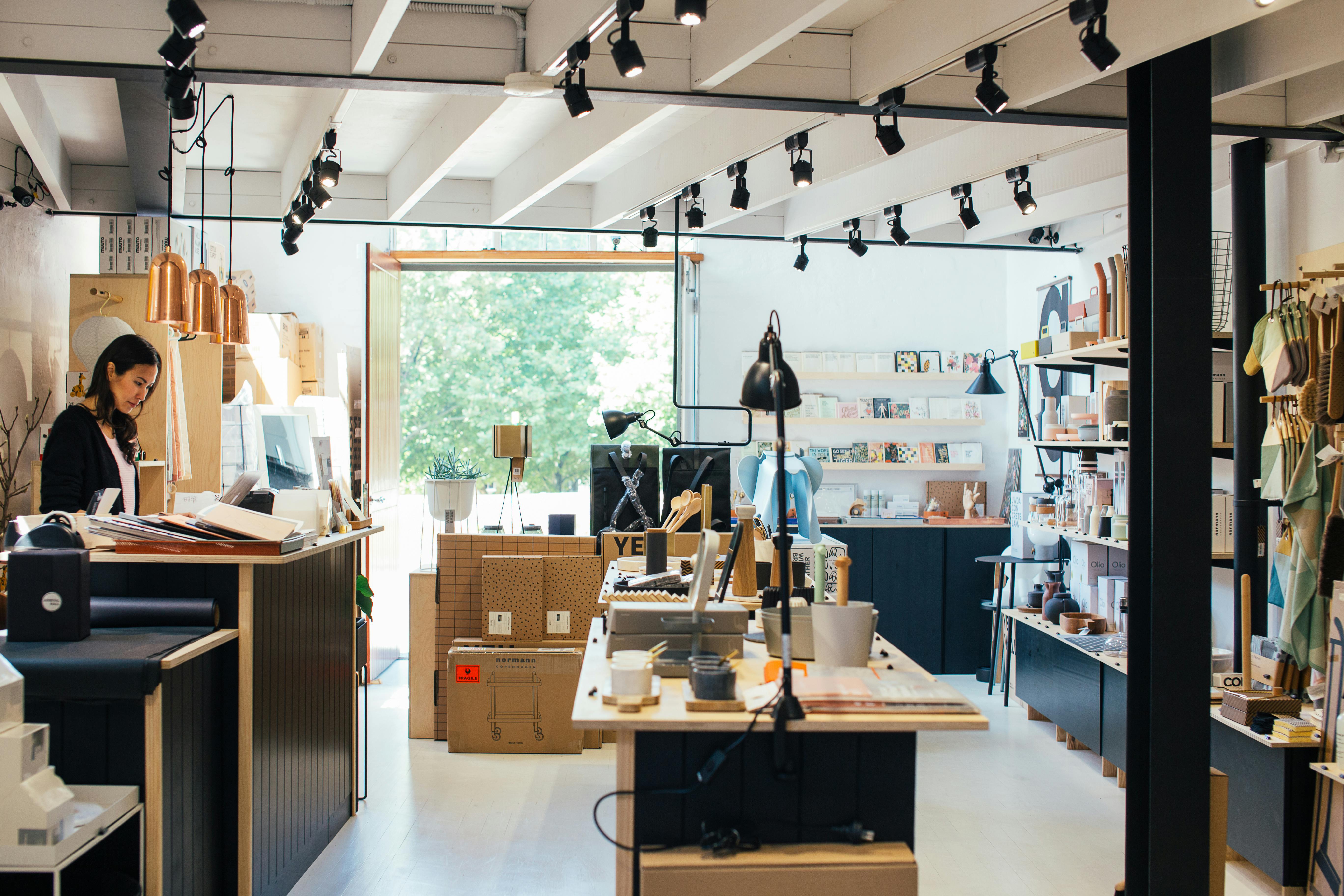 storefront consumer behavior threshold marketing blog apartment marketing