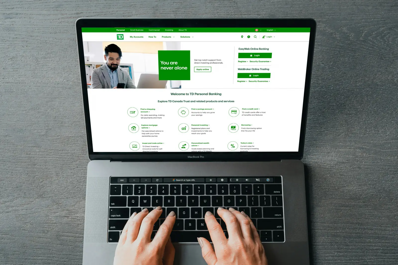 piggybanbank websitek-LYLDANKDE8g-unsplash bank website